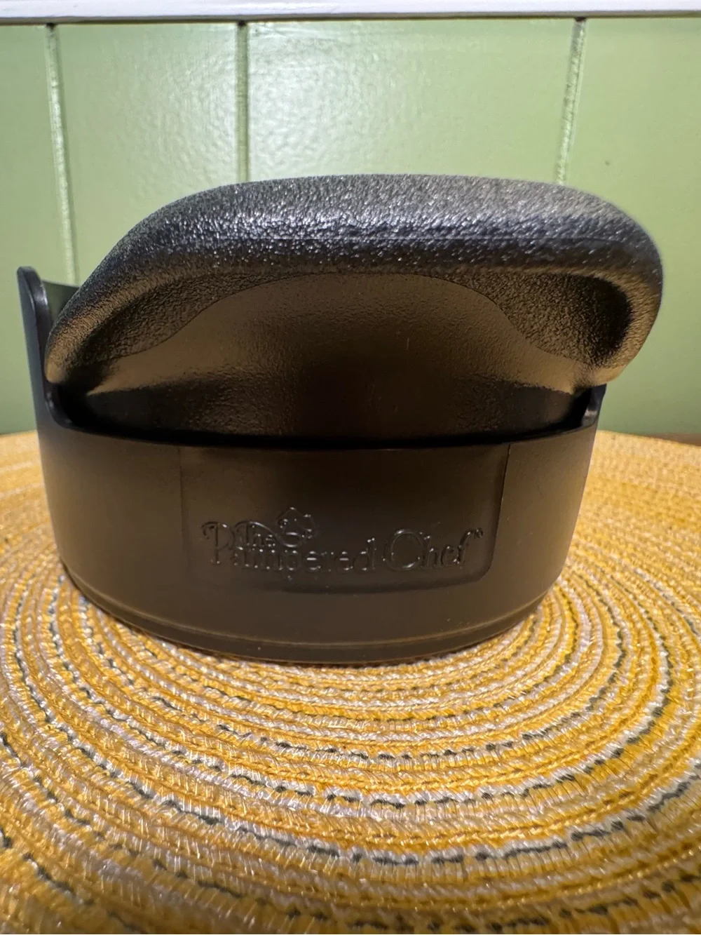 Pampered Chef Veggie Wedger